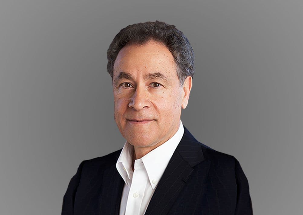 Headshot of David Hindawi