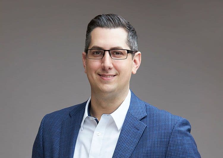Headshot of Russ Slaten